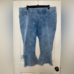 Women’s NYGARD BRAND LUXE 360 Chambray DENIM BELL HEM CROPPED JEANS Plus size 3X
